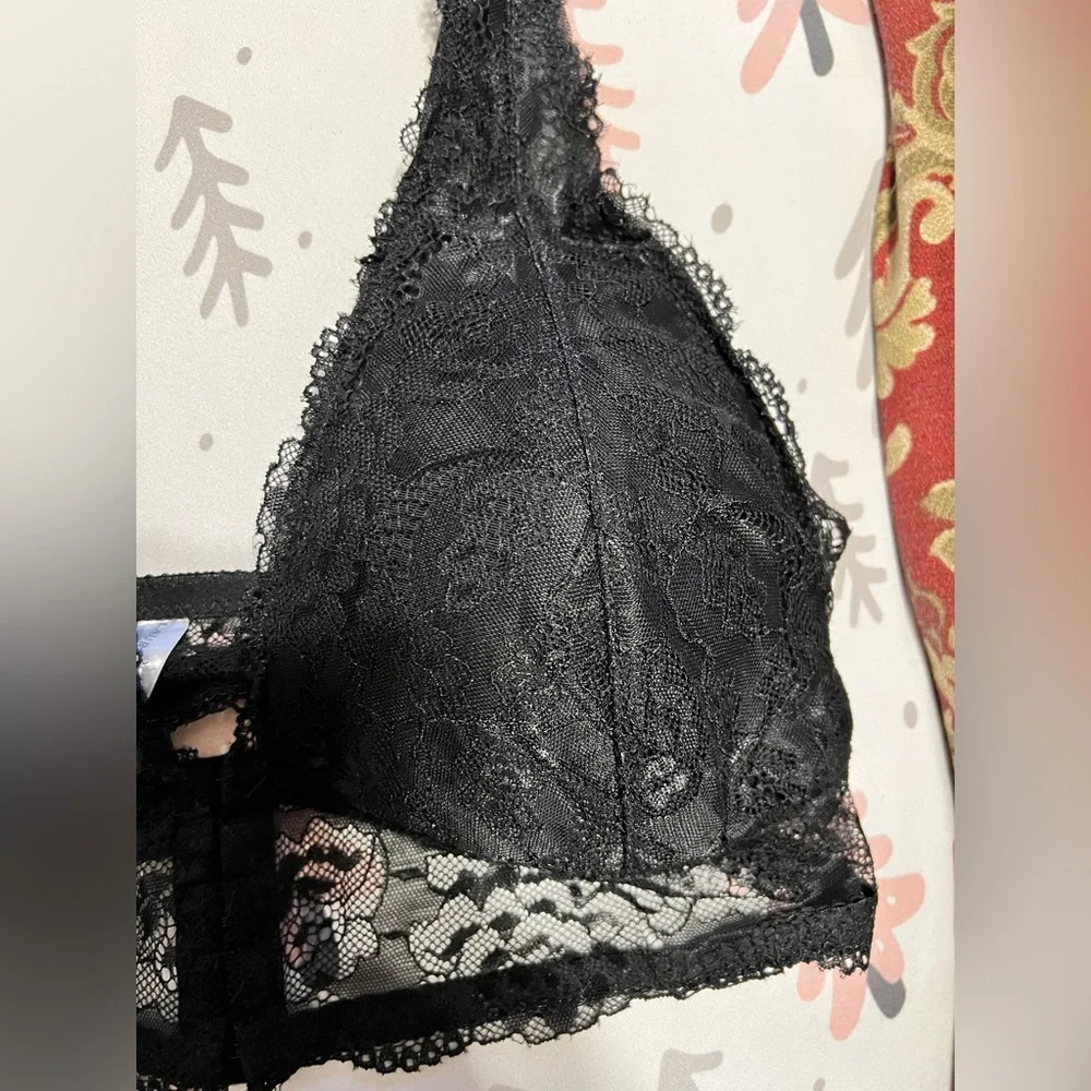 Laura Ashley Black Lace Bra